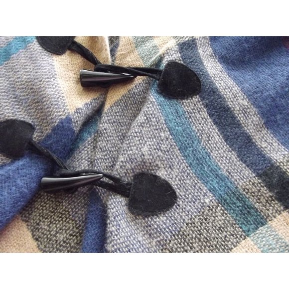 Blanket Poncho One Size OS Autumn Fall Plaid Poncho soft toggle wrap blue camel - Picture 6 of 9